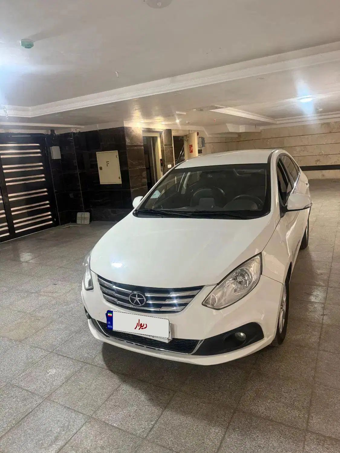 جک J4 اتوماتیک ساده - 1397