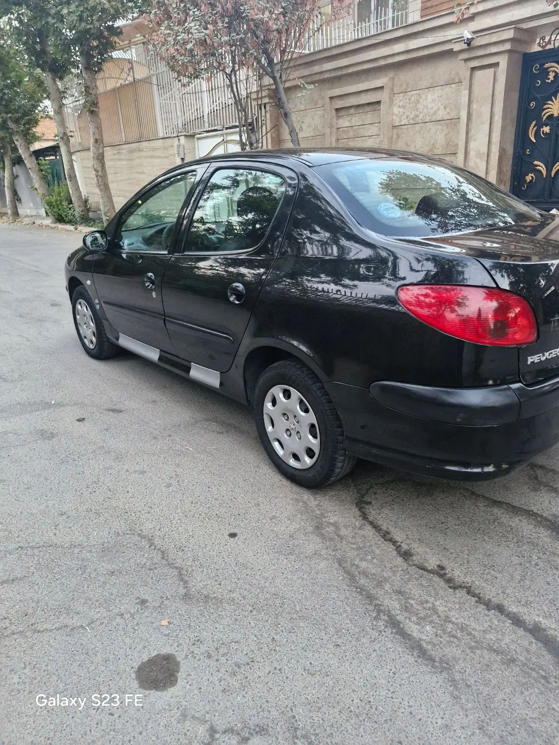 پژو ۲۰۶ صندوق دار v8 - 1397