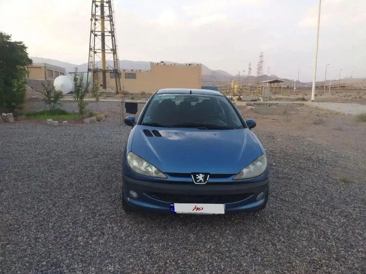 پژو ۲۰۶ صندوق دار v8 - 1393