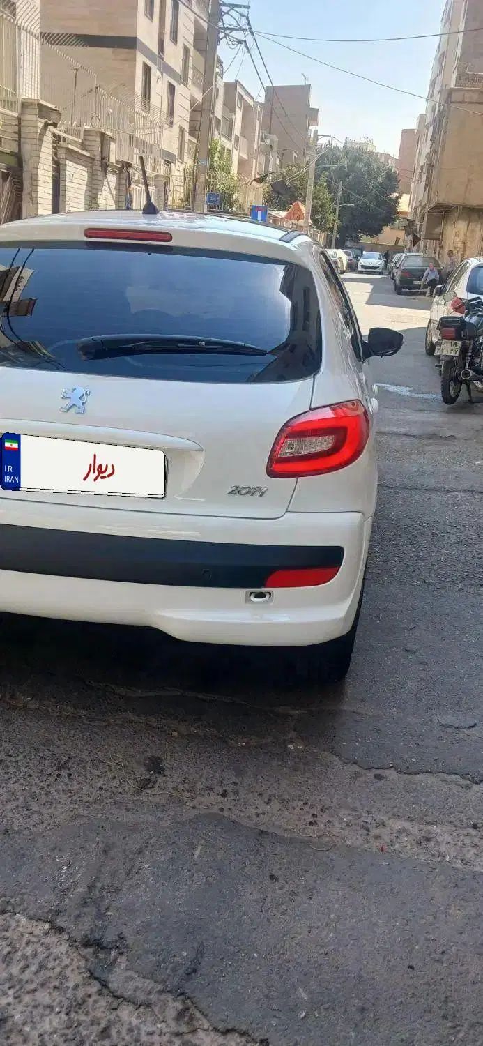 پژو 207 پانوراما دنده‌ای - 1403