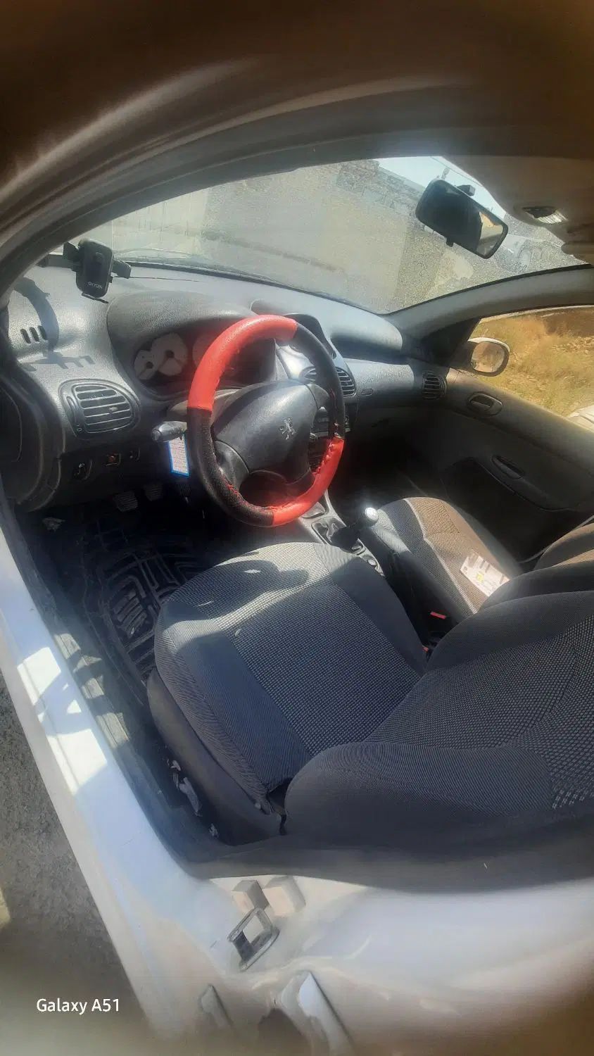 پژو ۲۰۶ صندوق دار v8 - 1396