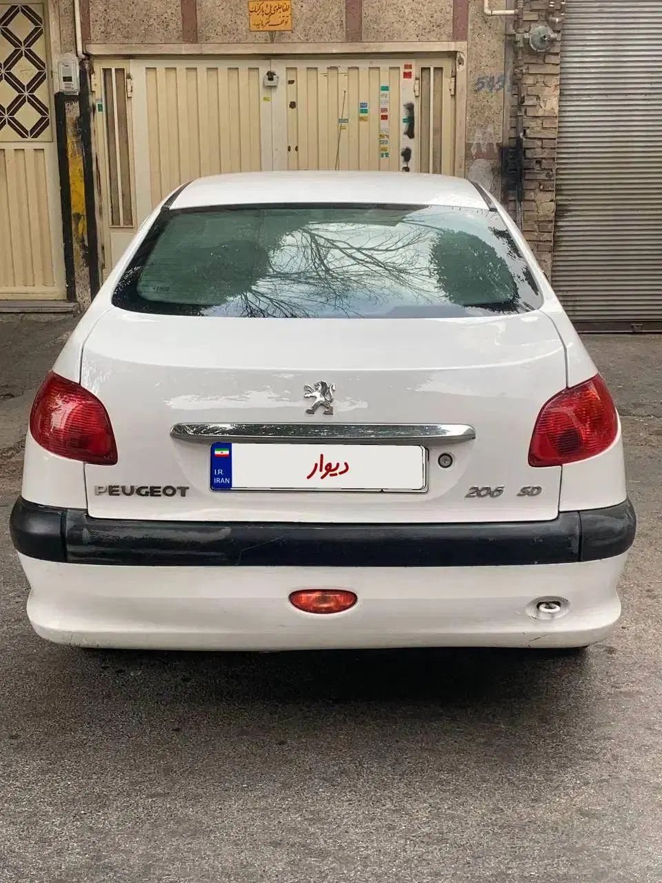 پژو ۲۰۶ صندوق دار v8 - 1391