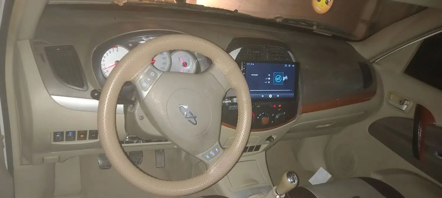 ام وی ام X33 دنده‌ای ساده - 1390