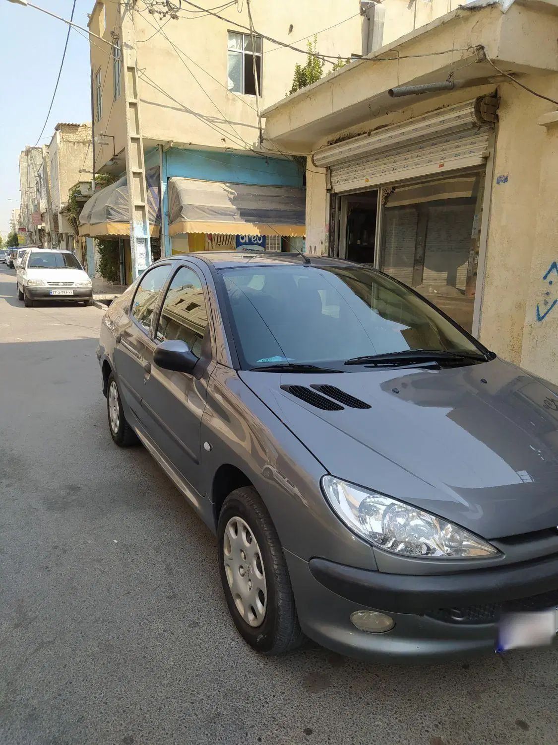 پژو ۲۰۶ صندوق دار v8 - 1391