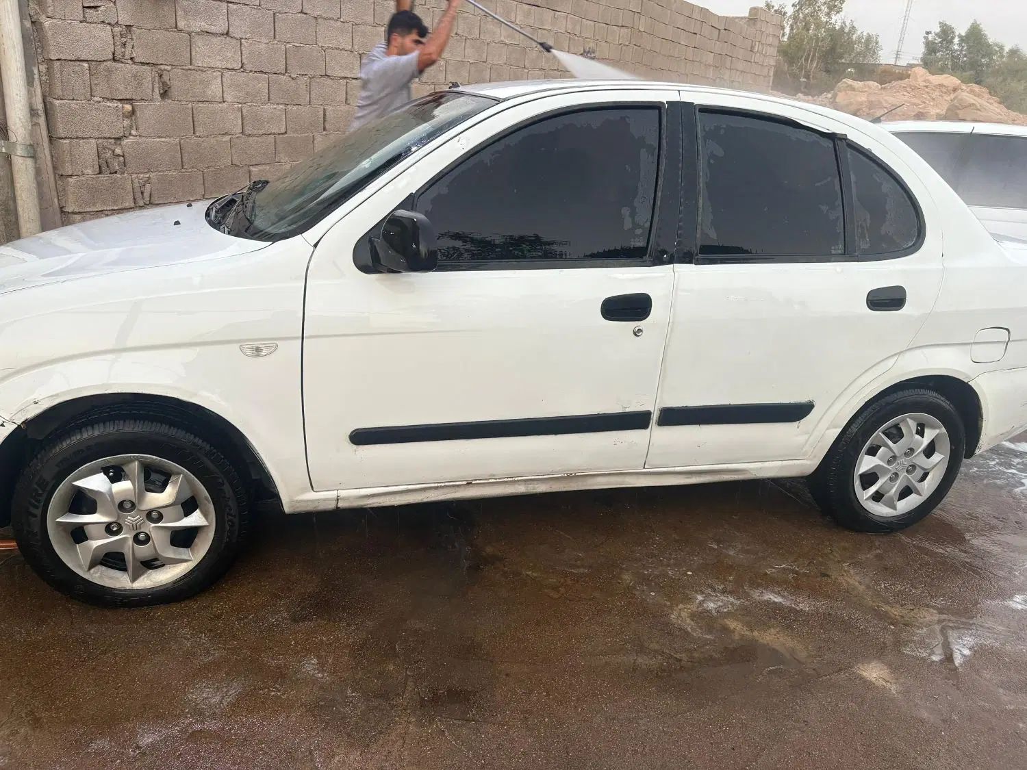 تیبا صندوق دار LX - 1390