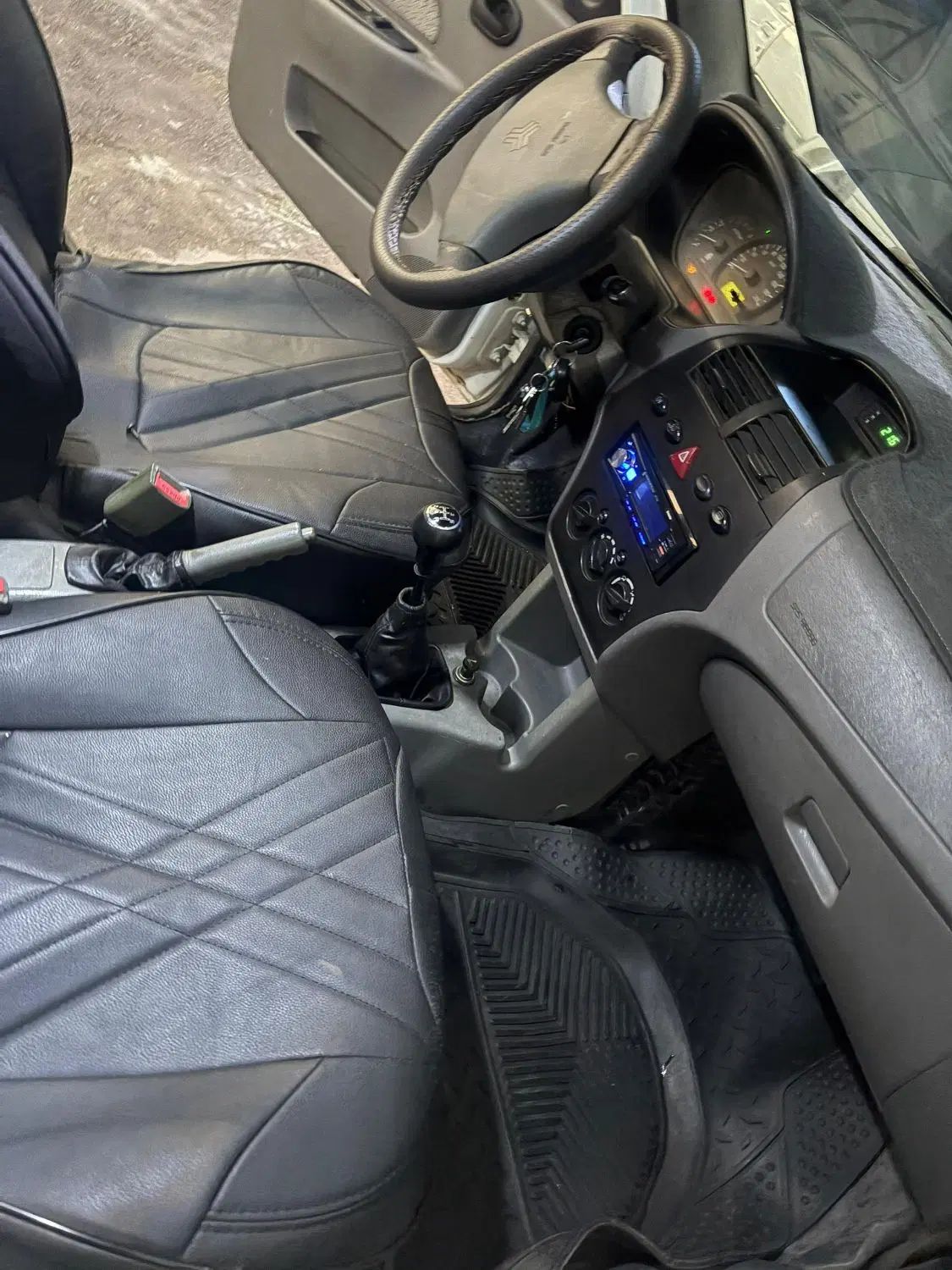 تیبا صندوق دار LX - 1390