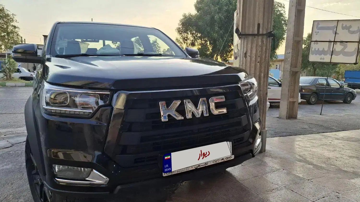 خودرو کی ام سی، T8 آگهی ann_19909986