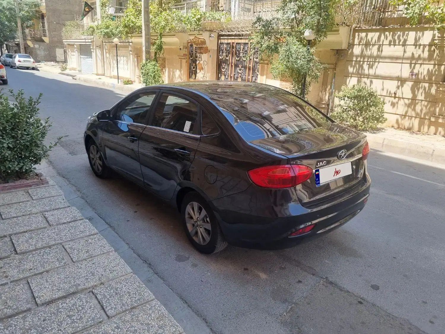 خودرو جک، J4 آگهی ann_19910159