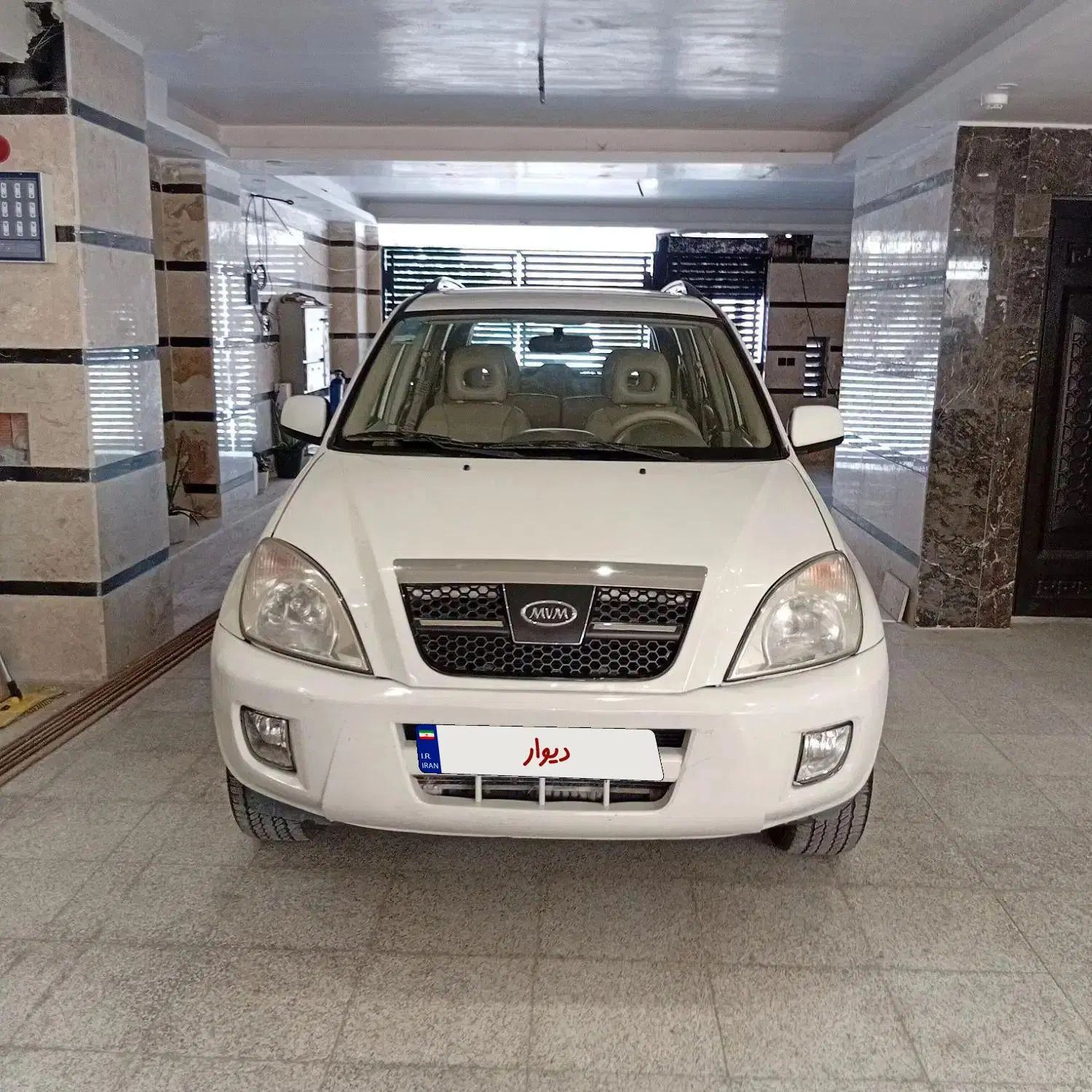 ام وی ام X33 دنده‌ای ساده - 1391