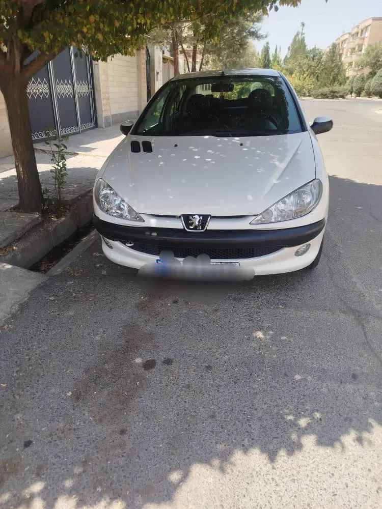 پژو ۲۰۶ صندوق دار v20 - 1389