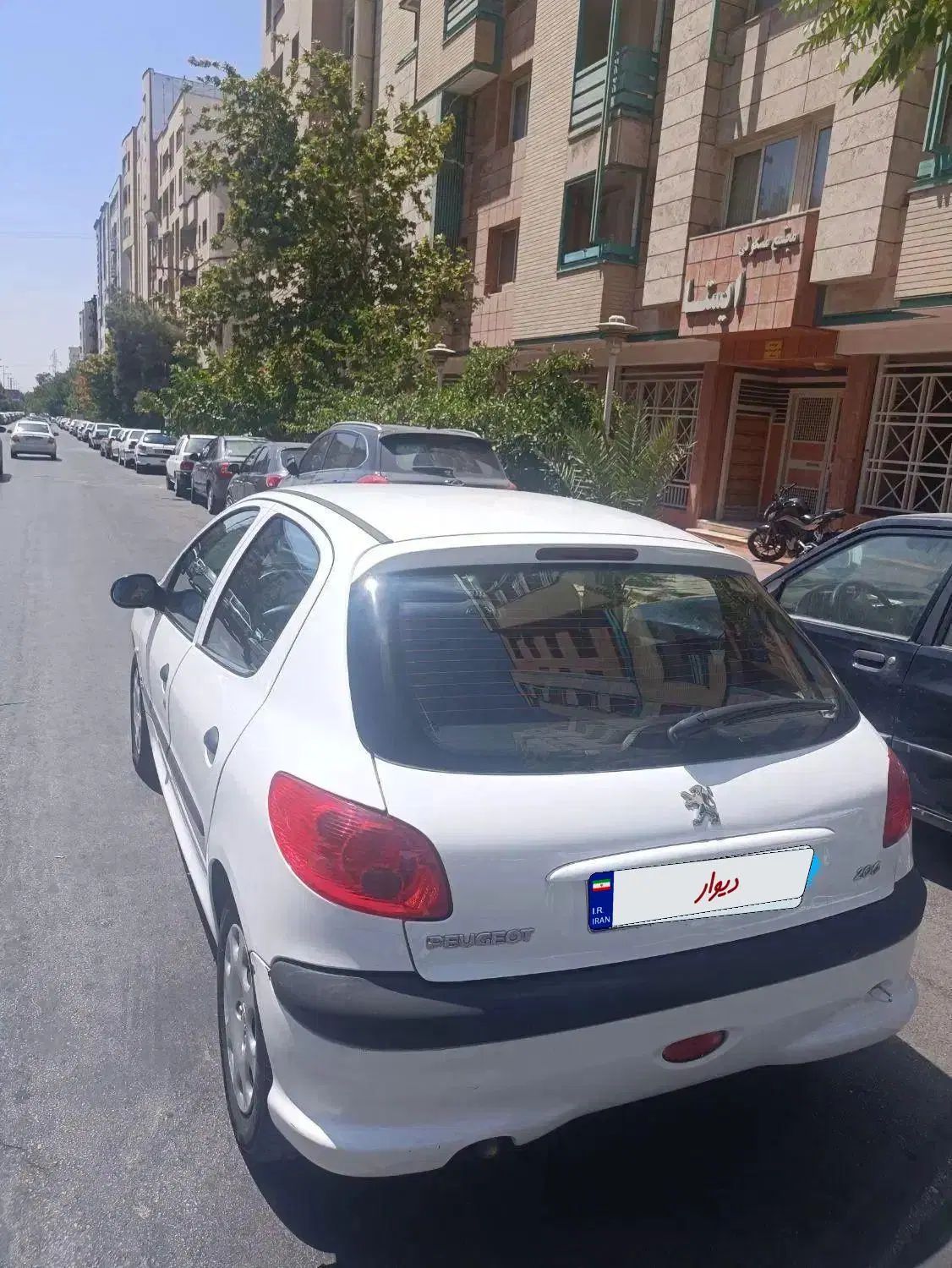 پژو 206 تیپ 2 - 1395