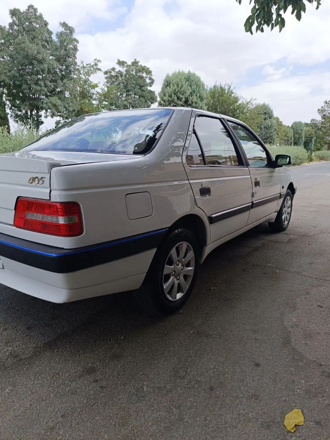 پژو 405 SLX بنزینی TU5 - 1396