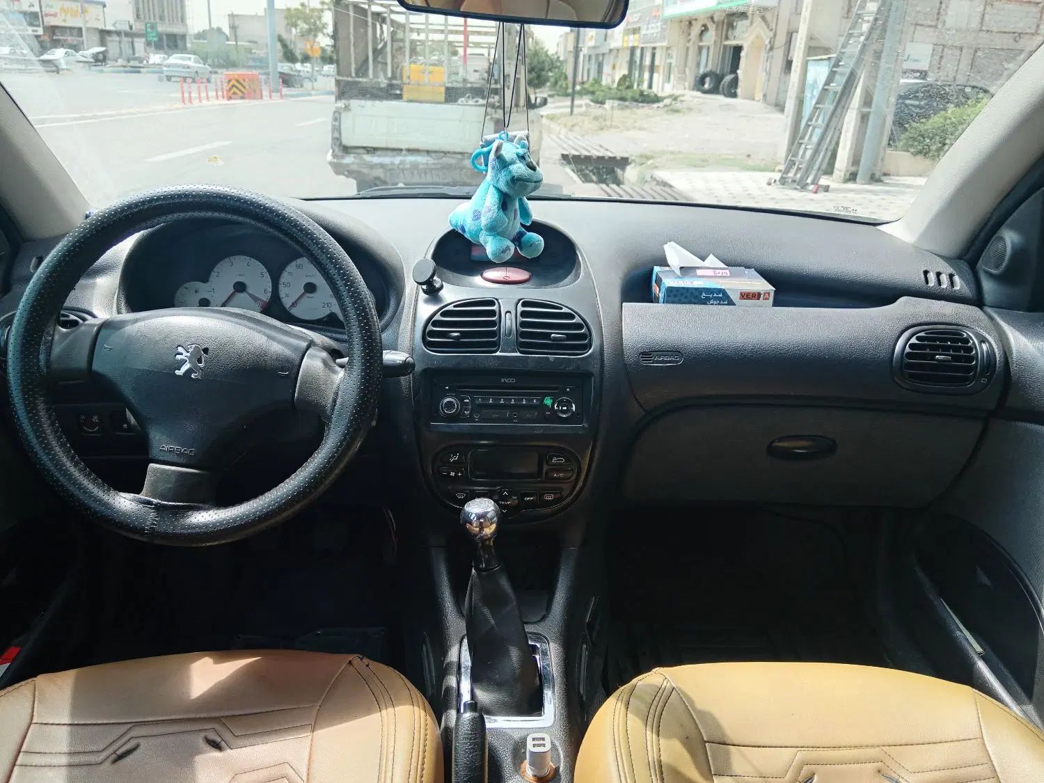 پژو ۲۰۶ صندوق دار v8 - 1394