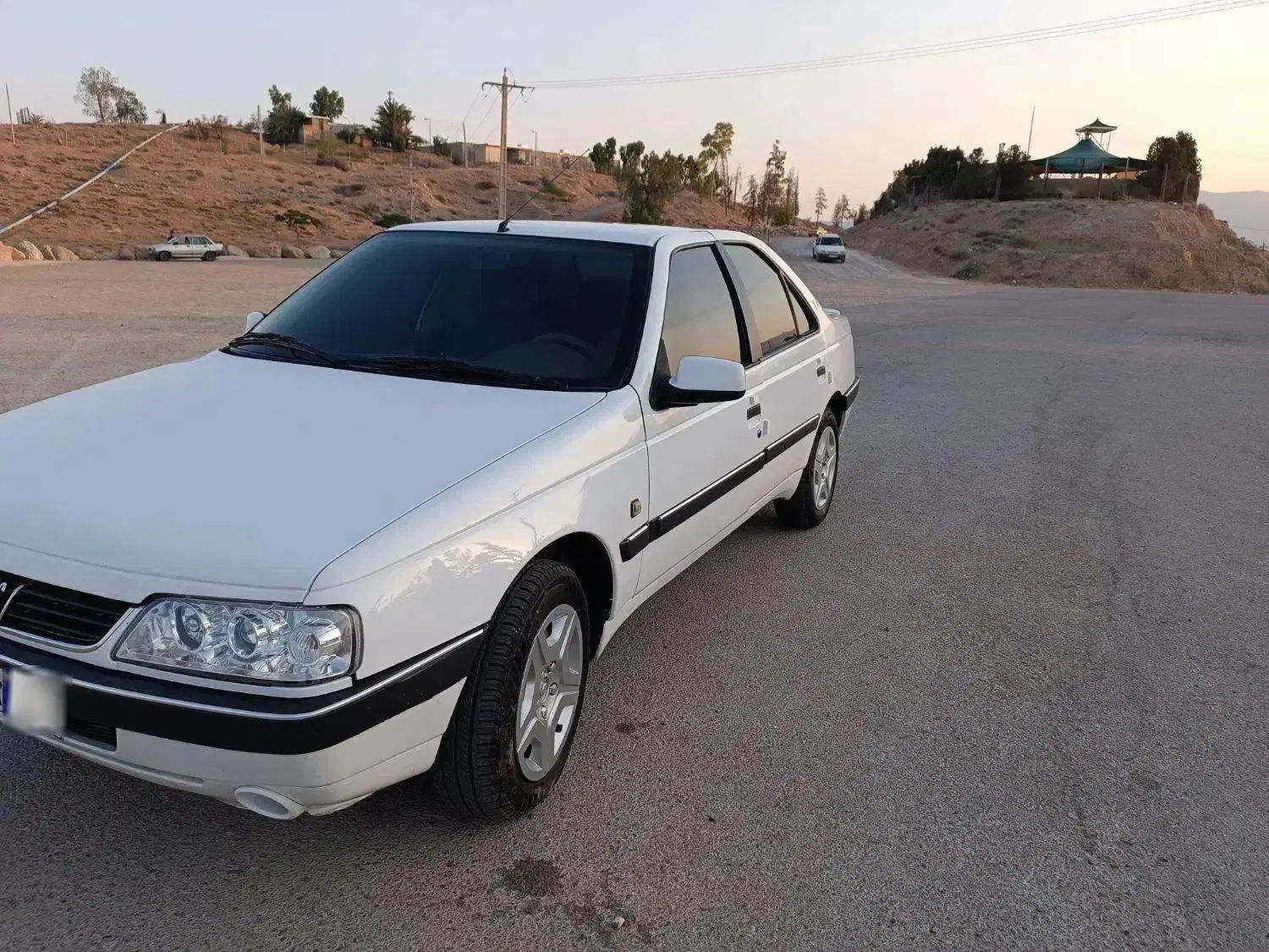پژو 405 SLX بنزینی TU5 - 1400