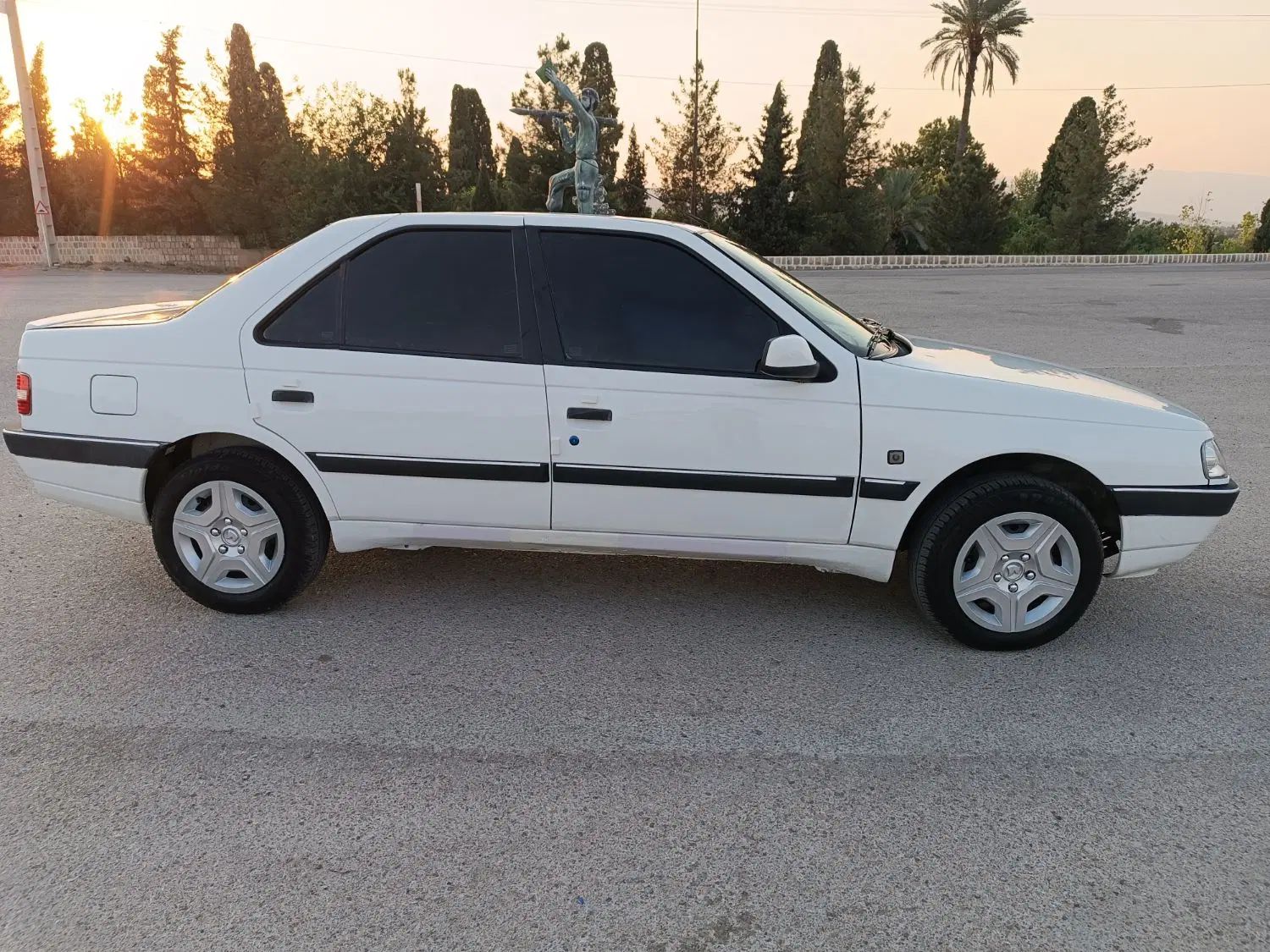 پژو 405 SLX بنزینی TU5 - 1400