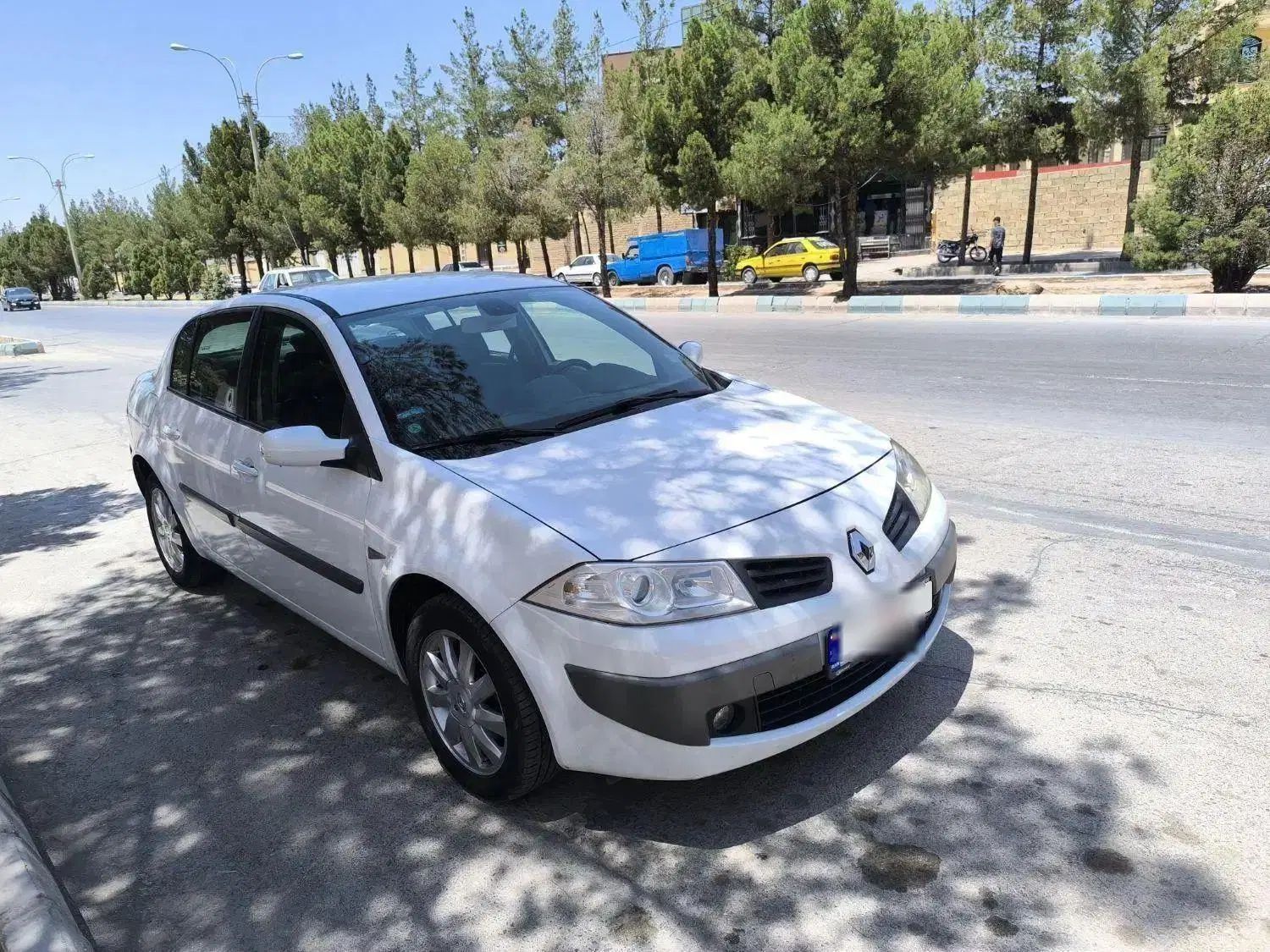 رنو مگان پارس خودرو 2000 - 1391