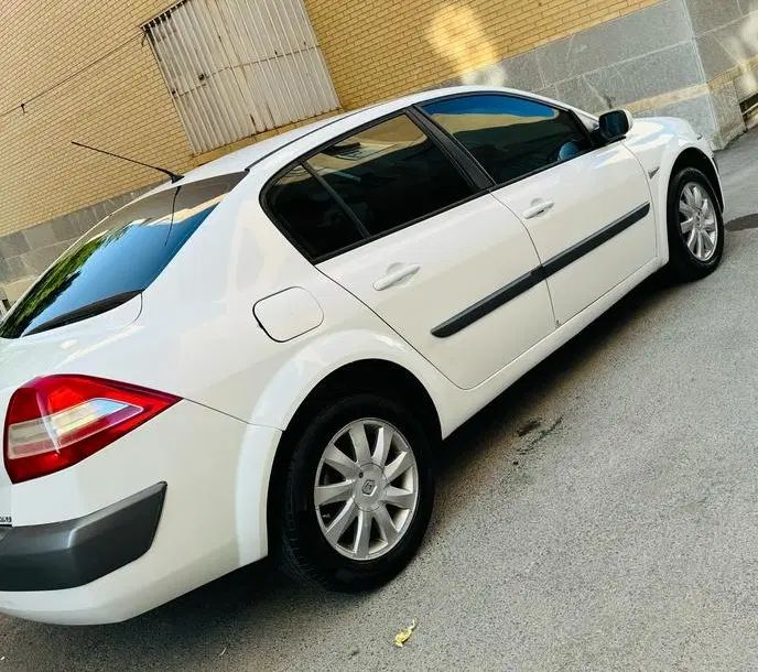 رنو مگان پارس خودرو 2000 - 1392