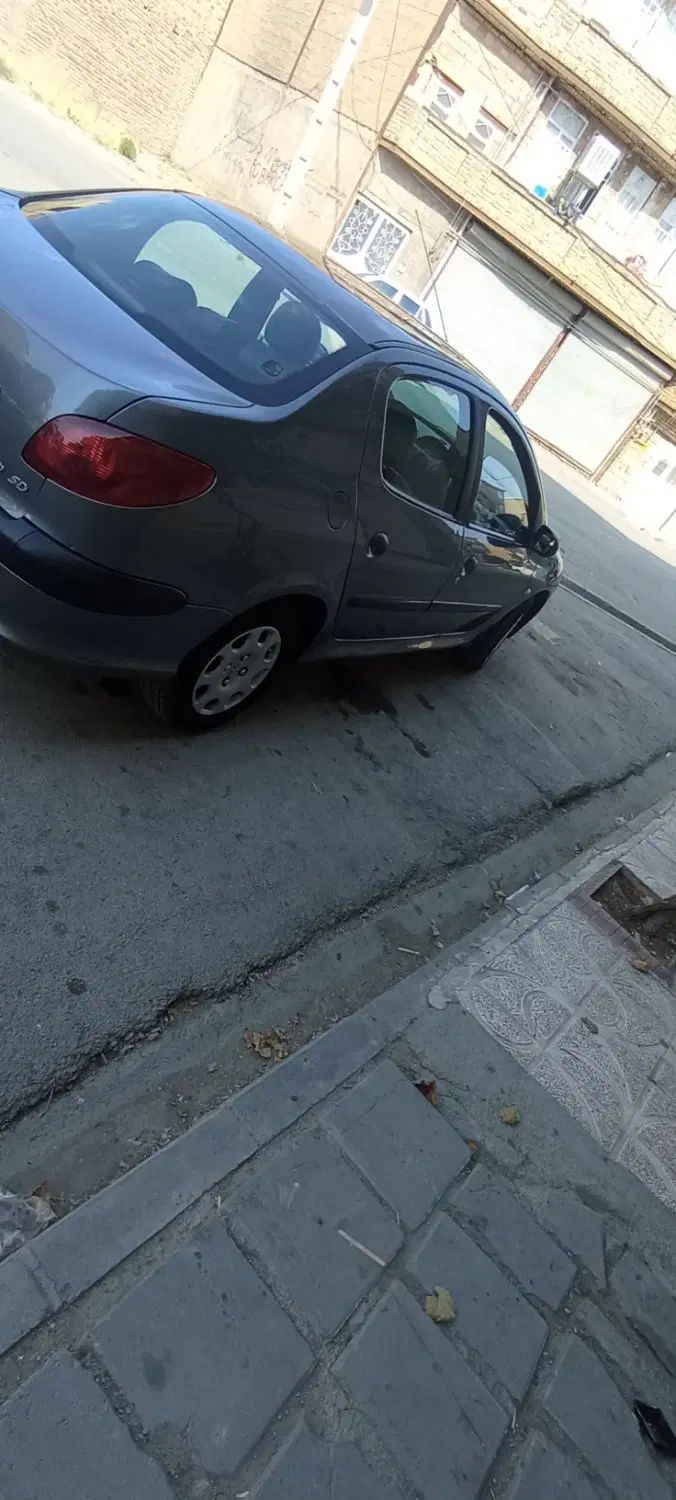 پژو ۲۰۶ صندوق دار v1 - 1386