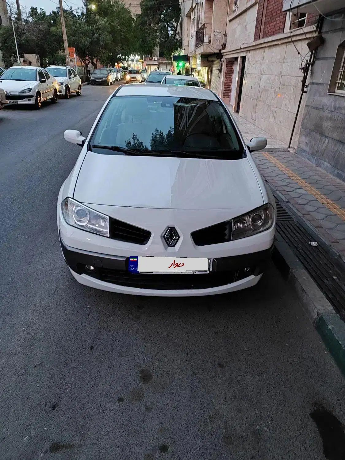 رنو مگان پارس خودرو 2000 - 1391