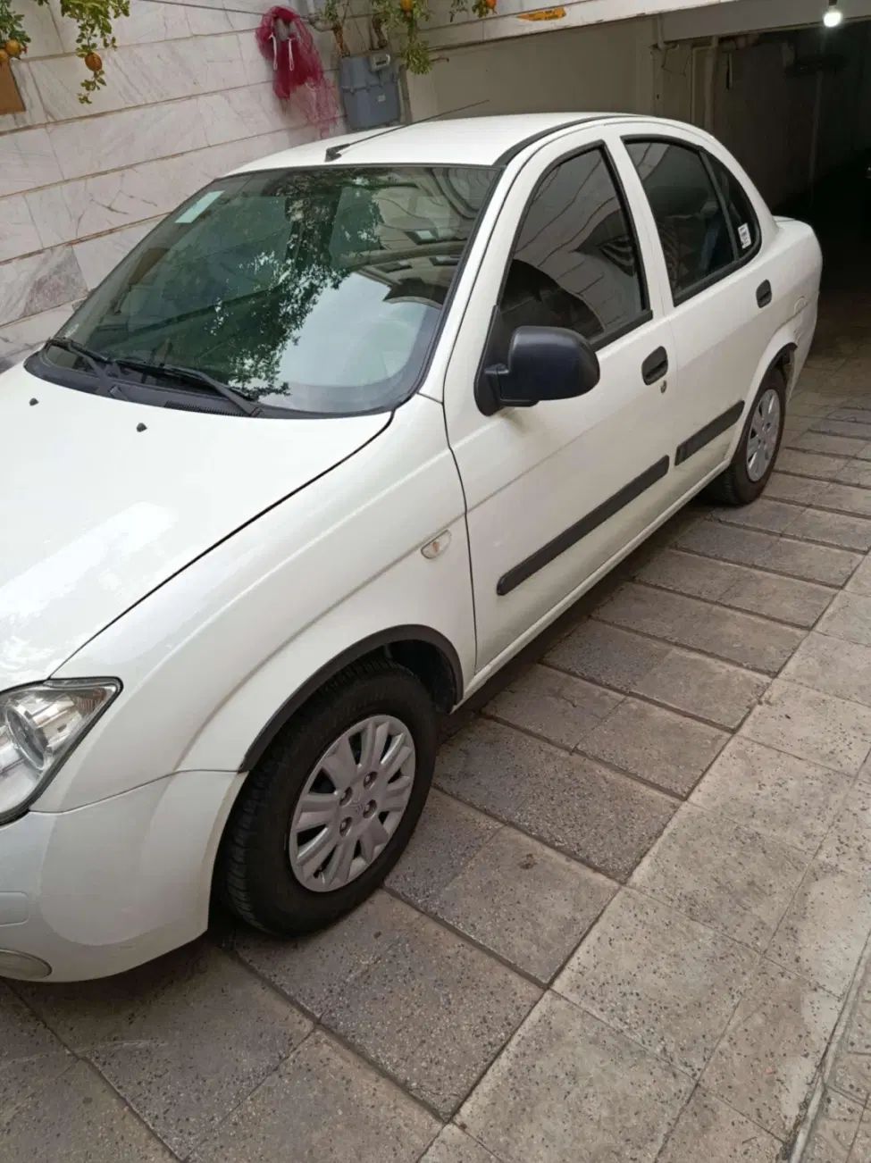 تیبا صندوق دار SX - 1400