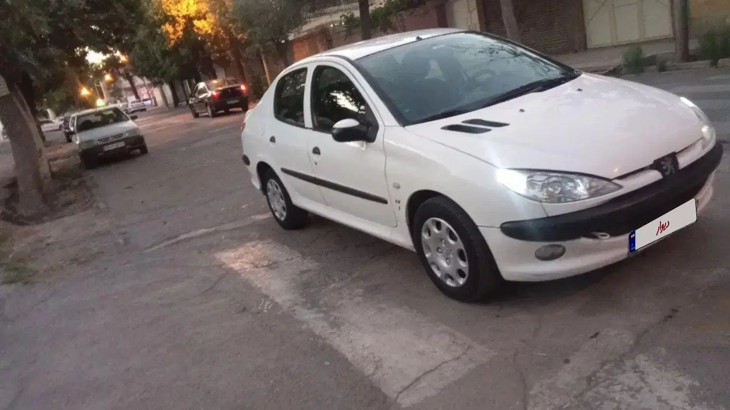 پژو ۲۰۶ صندوق دار v8 - 1388