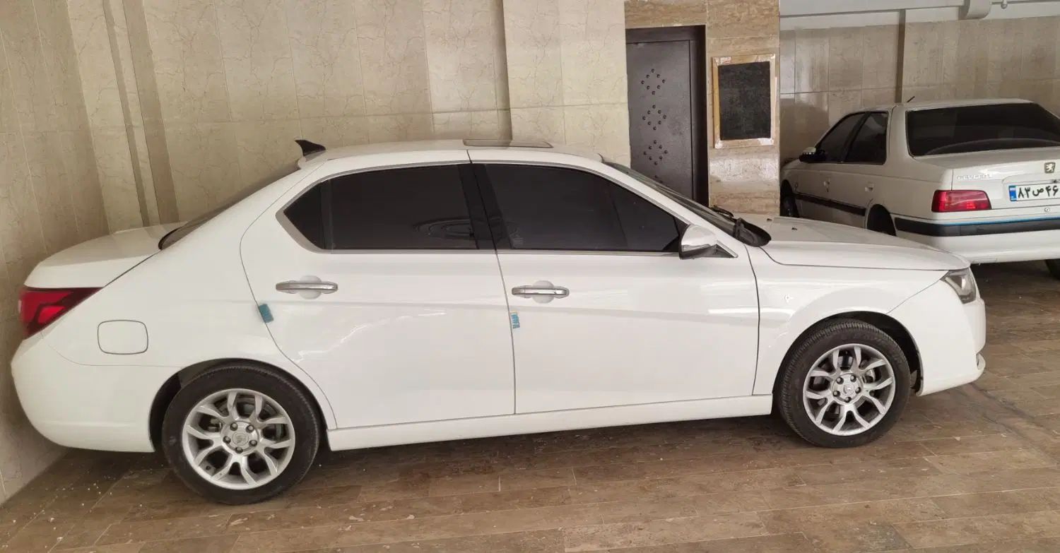 دنا پلاس توربو اتوماتیک - 1401