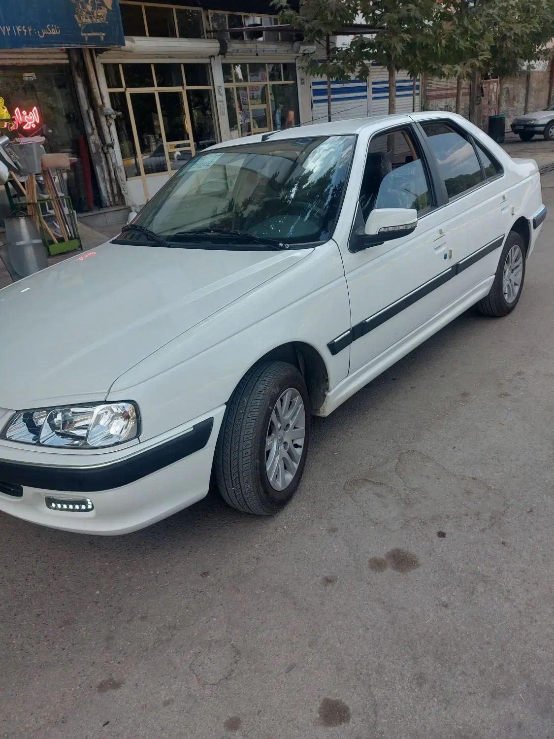 پژو پارس ELX-XU7P سفارشی - 1402