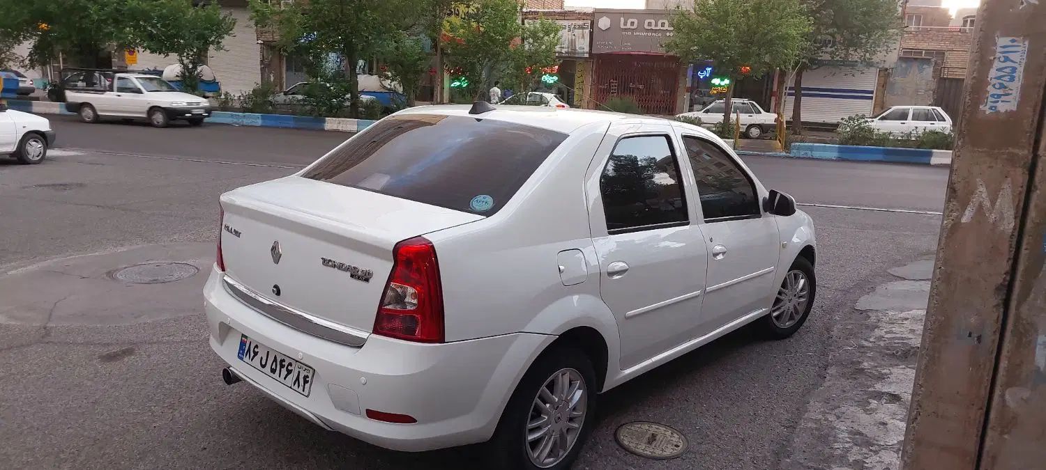 رنو تندر 90 پلاس اتوماتیک - 1397