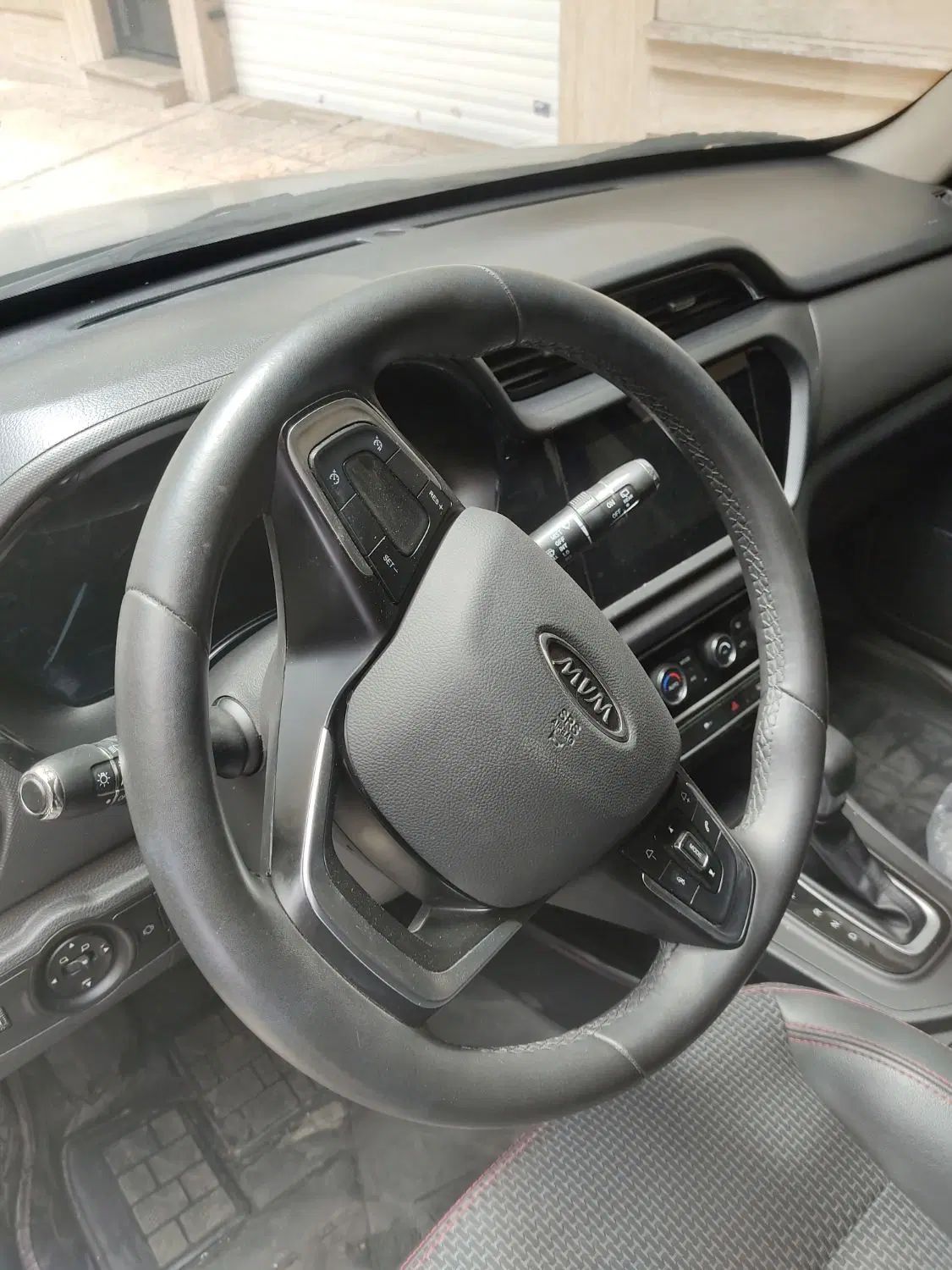 ام وی ام X33 S اتوماتیک اسپرت فیس جدید - 1400