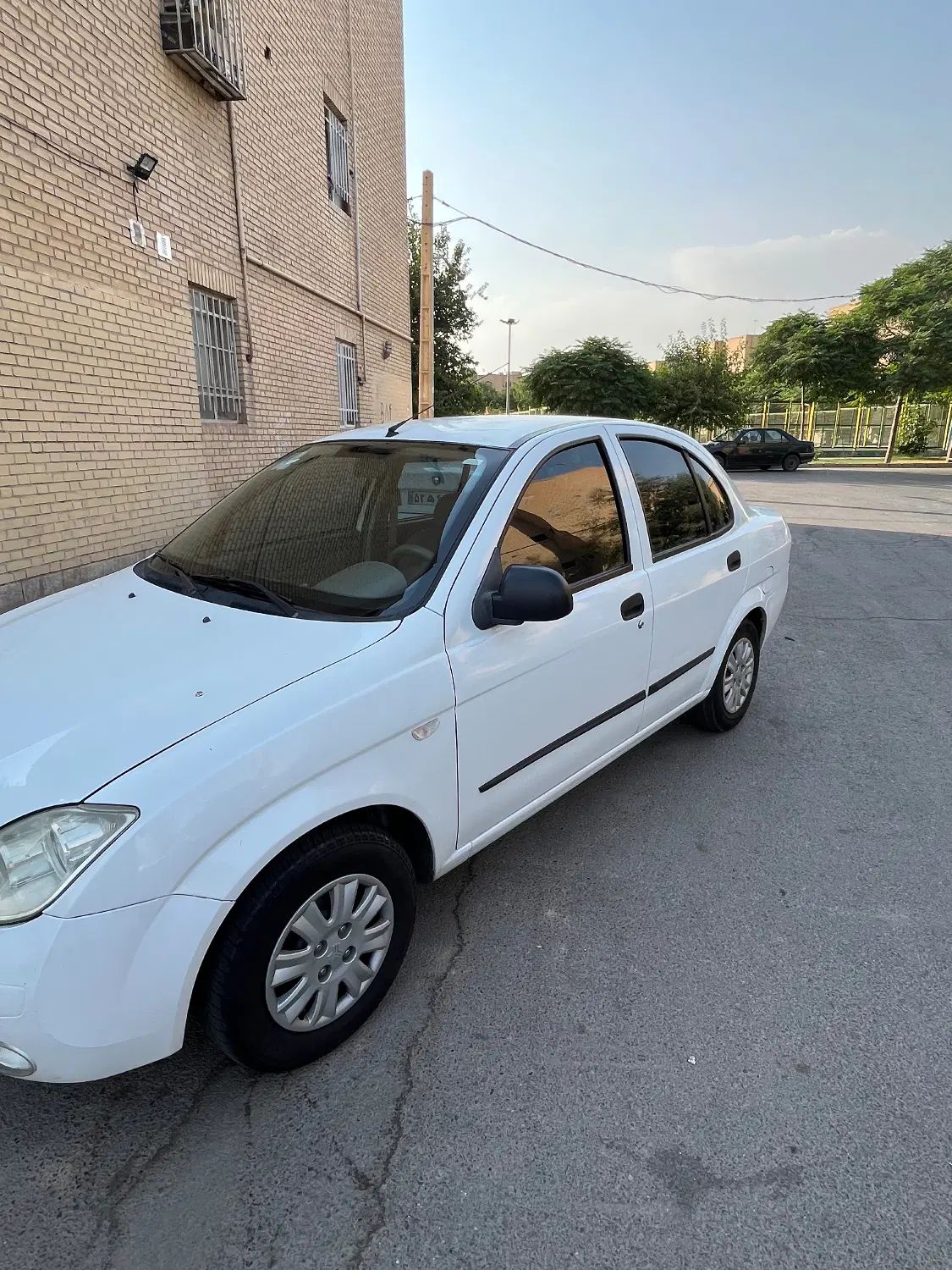 تیبا صندوق دار EX - 1395