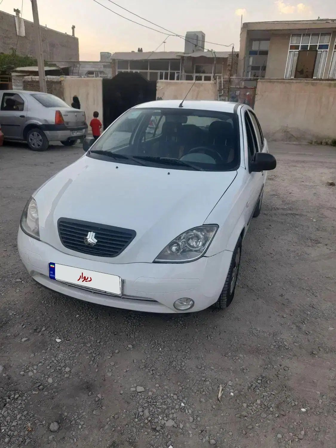 تیبا صندوق دار SX - 1398