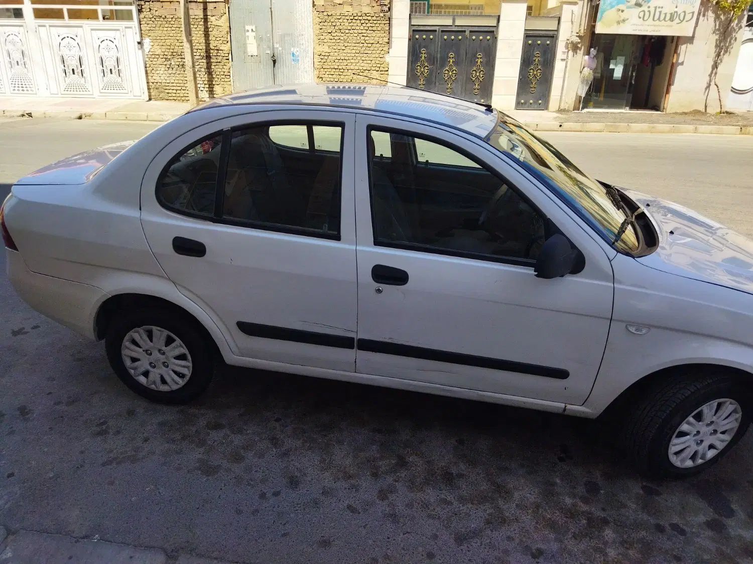 تیبا صندوق دار SX - 1390