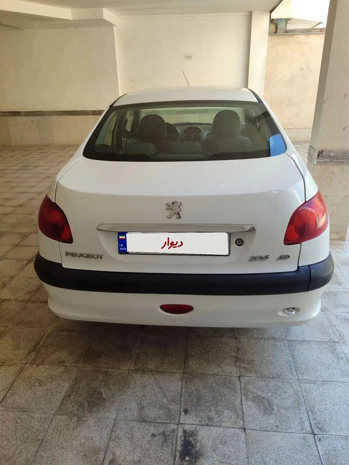 پژو ۲۰۶ صندوق دار v8 - 1397