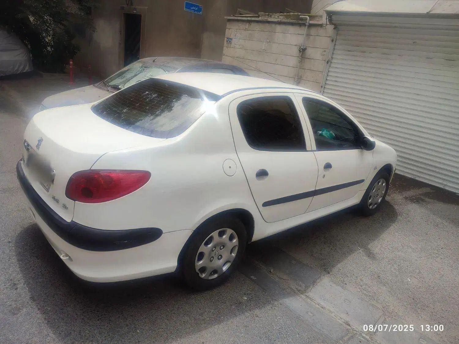 پژو ۲۰۶ صندوق دار v8 - 1395