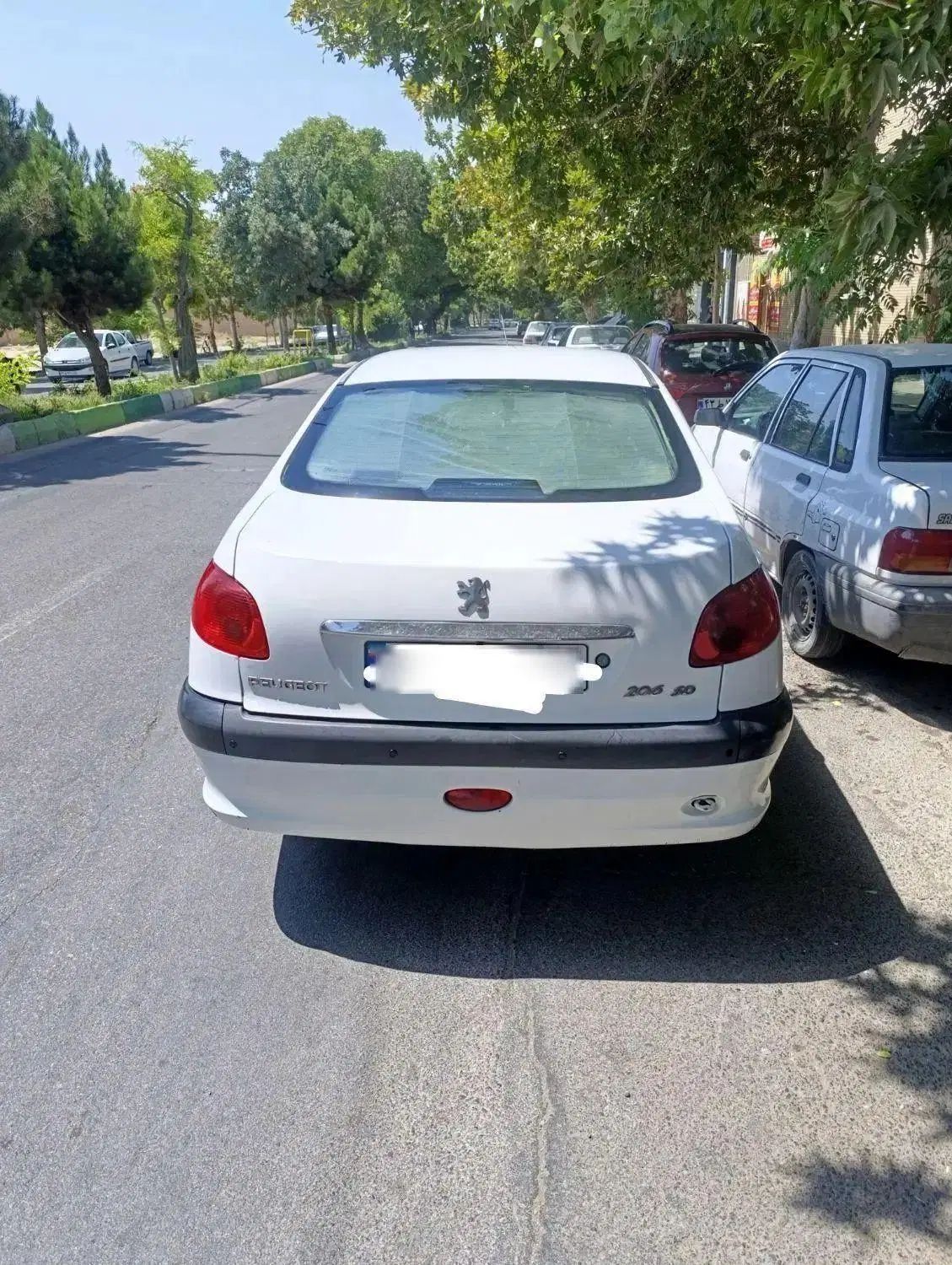 پژو ۲۰۶ صندوق دار v10 - 1389