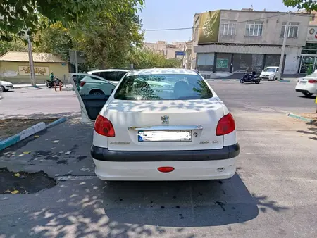 پژو ۲۰۶ صندوق دار v8 - 1395