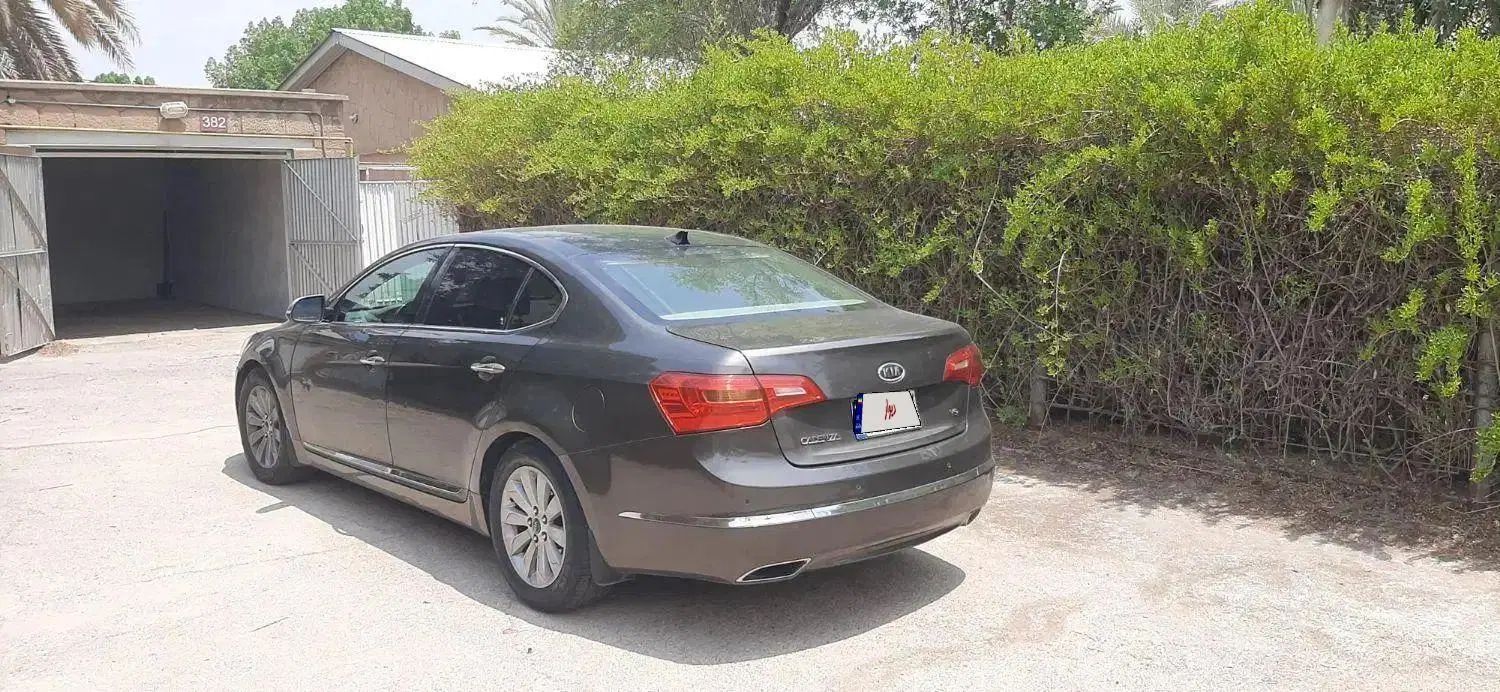 کیا کادنزا فول VG - 2011