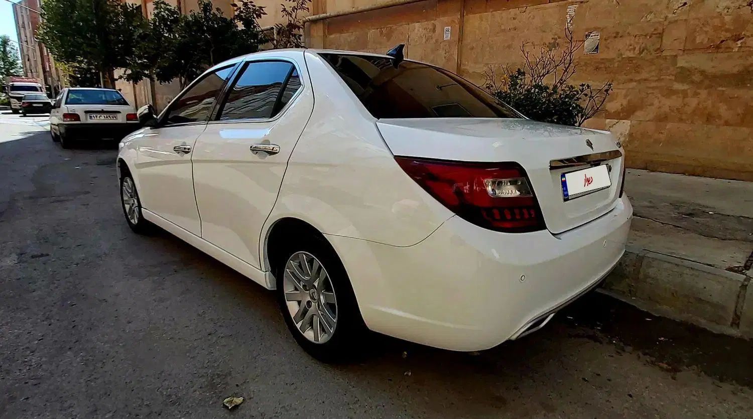 دنا پلاس تیپ ۲ سانروف ۴ ایربگ - 1400