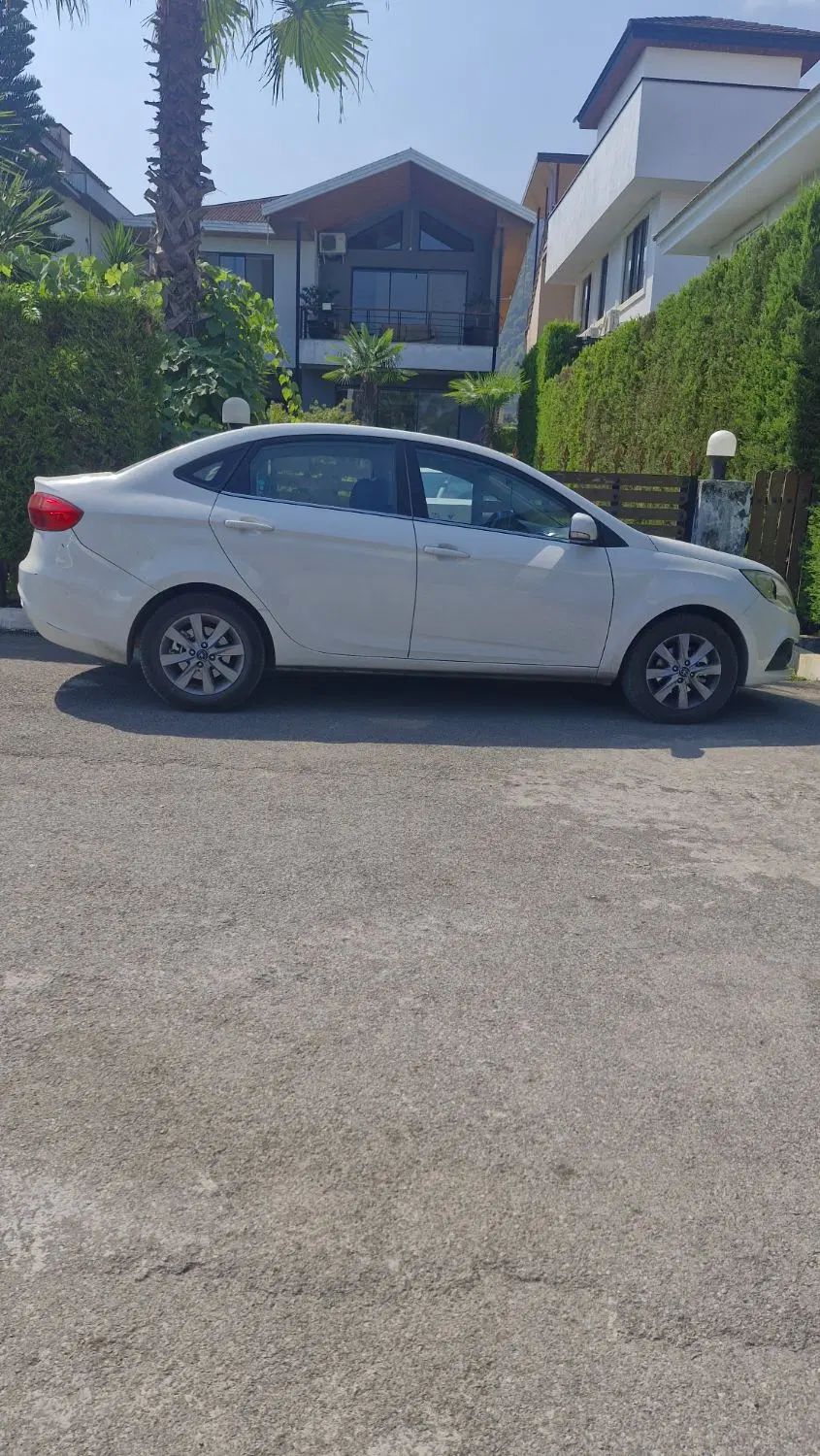 جک J4 اتوماتیک ساده - 1403