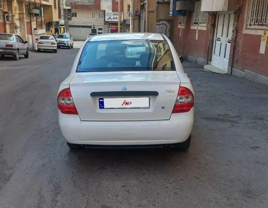 تیبا صندوق دار SX - 1400