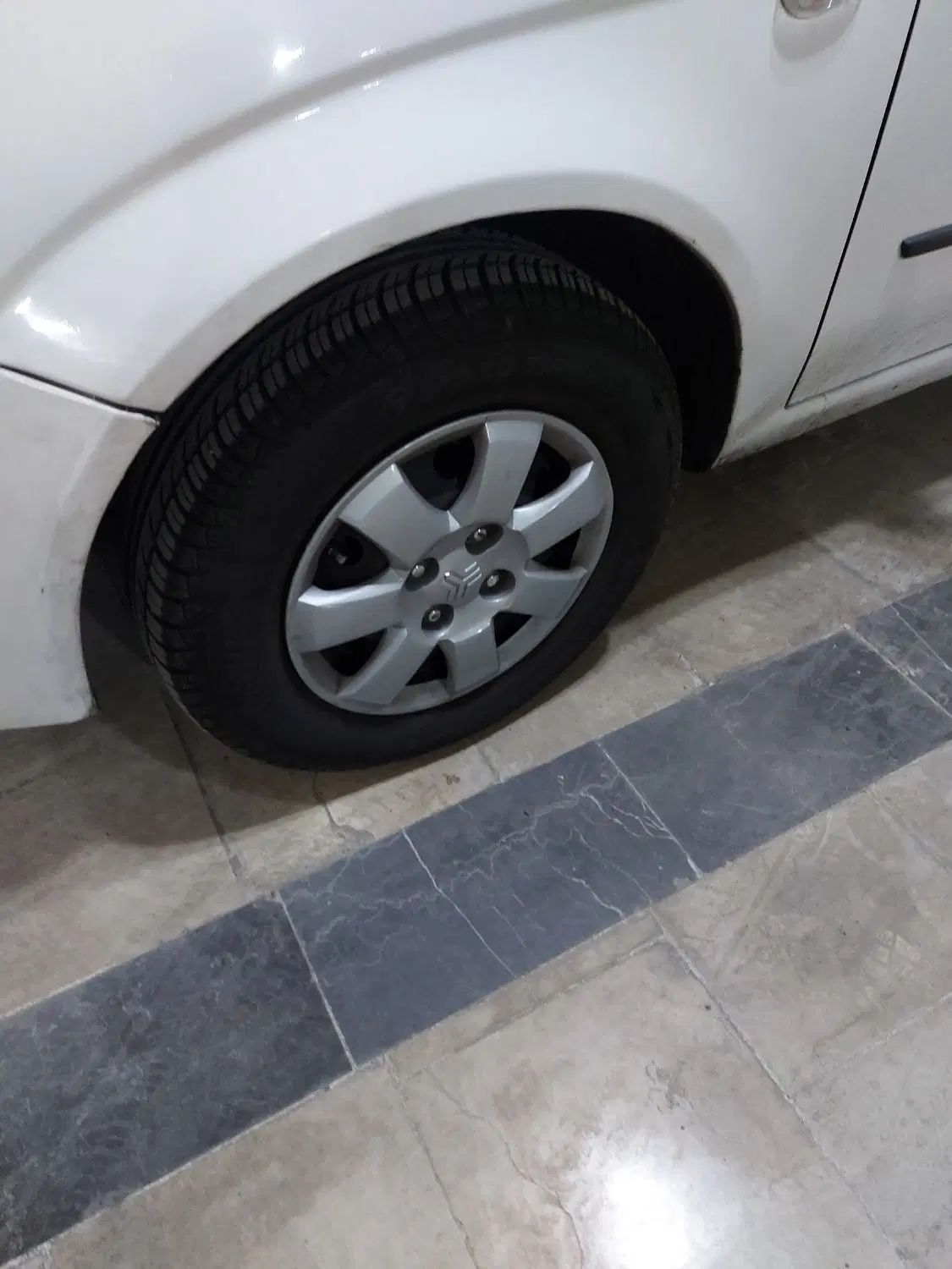 تیبا صندوق دار SX - 1399