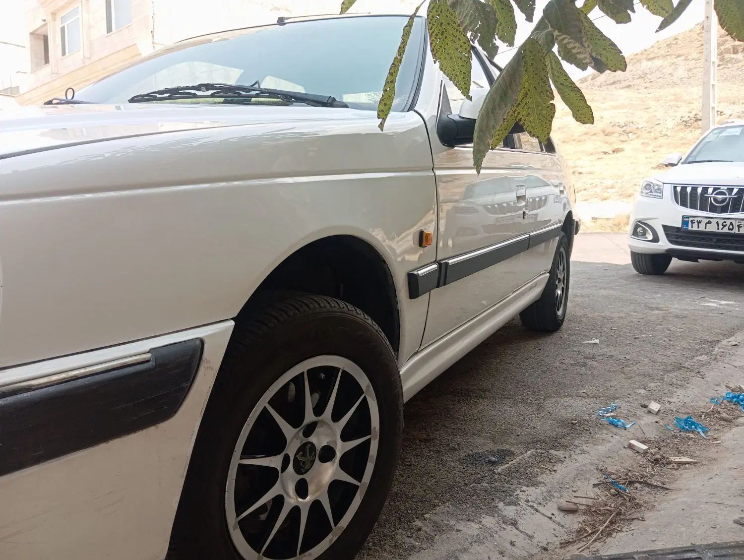 پژو پارس سال - 1392