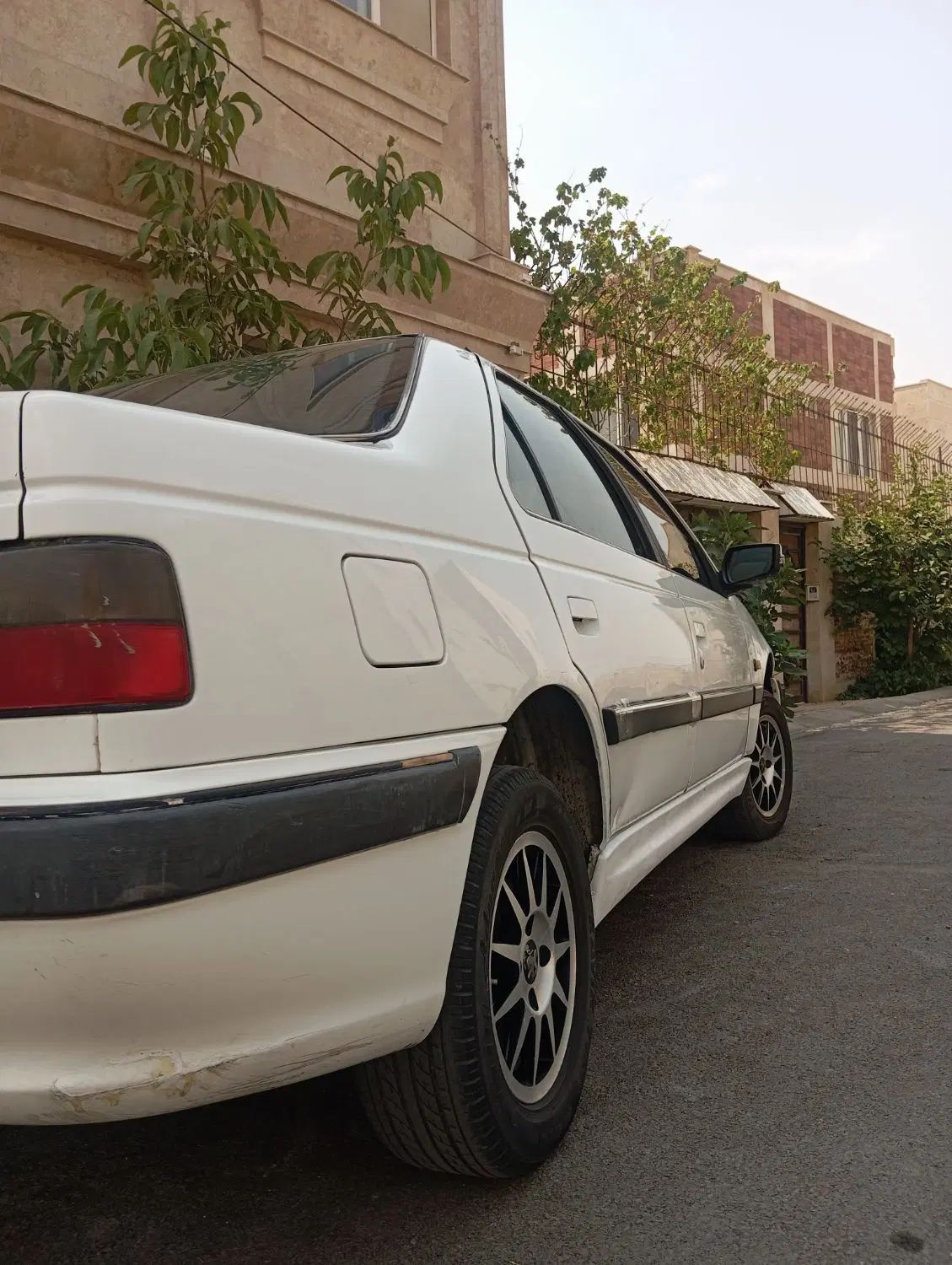پژو پارس سال - 1392