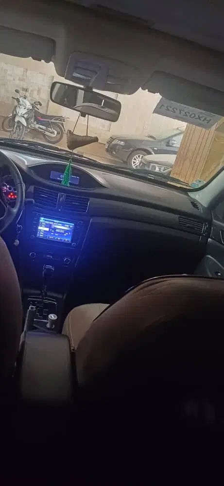 دانگ فنگ H30 کراس اتوماتیک - 1396