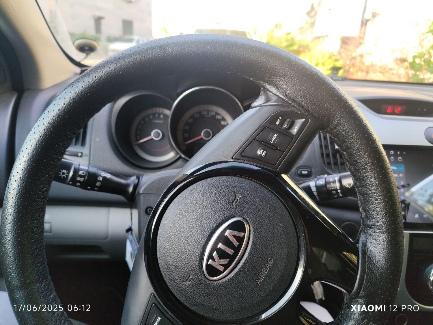 کیا سراتو 2.0 لیتر اتوماتیک GT لاین - 2015