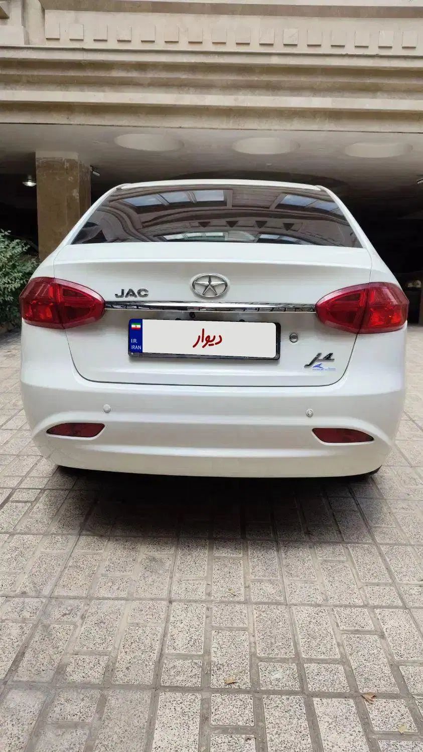 جک J4 اتوماتیک ساده - 1402