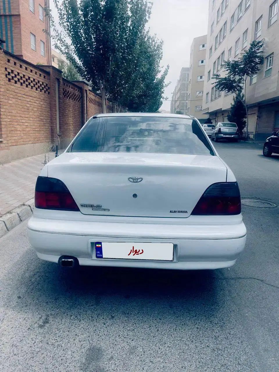 دوو سیلو سدان - 1380