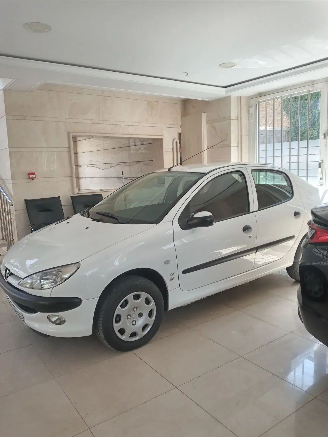 پژو ۲۰۶ صندوق دار v8 - 1399