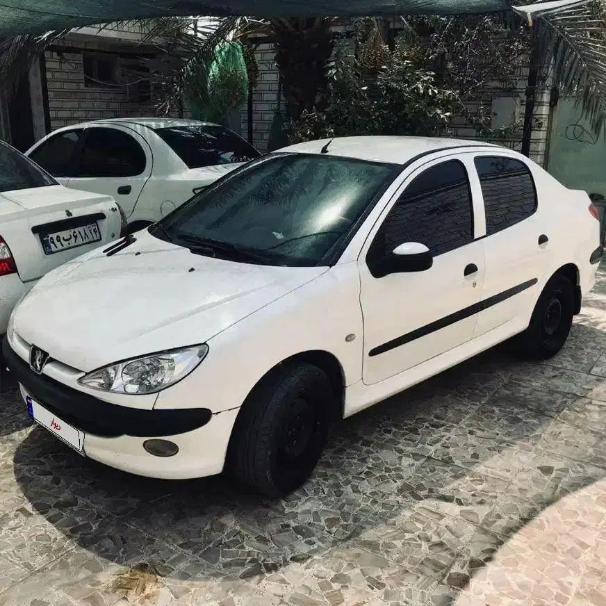 پژو ۲۰۶ صندوق دار v8 - 1398