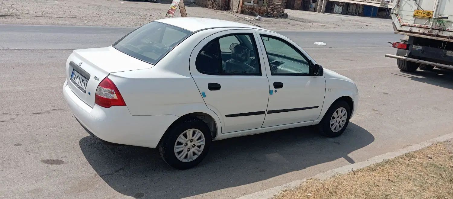 تیبا صندوق دار SX - 1400
